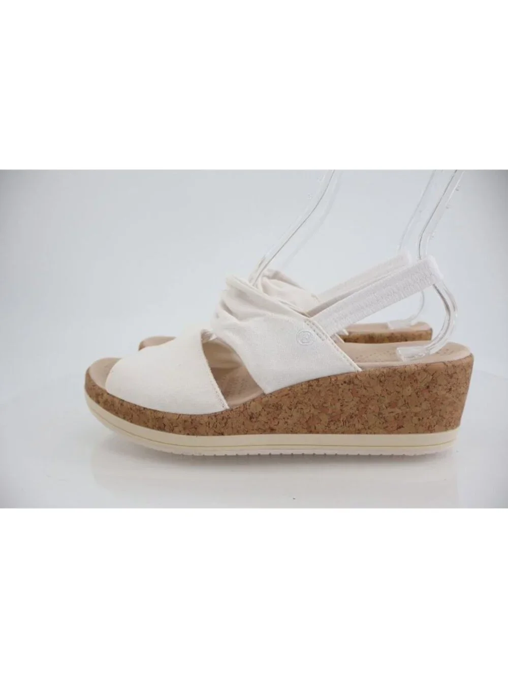 Bzees Women Remix Sandal Size 11 Wedge Heel Slip On WhiteTextile Casual Comfy